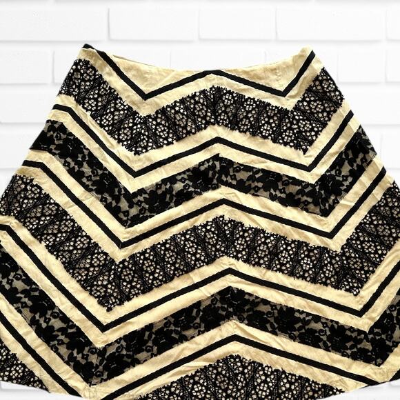 AKS Amy K Su Beige Black Satin Lace Size 14 A-Line Flowy Skirt Retroglam Regal - Picture 2 of 9